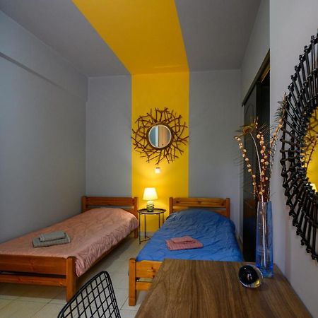 Rea Apartment II "1Minute From The Beach" Kalamáta Buitenkant foto