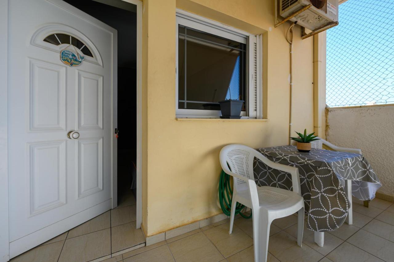 Rea Apartment II "1Minute From The Beach" Kalamáta Buitenkant foto